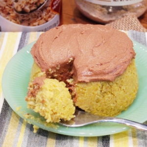 Yellow Cake Baked Oatmeal with Chocolate PB2 Frosting