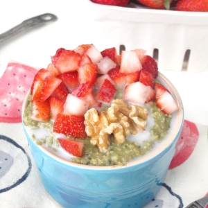 Matcha-Lime Overnight Oatmeal with Strawberries
