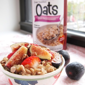 Berry and Fig Oatmeal