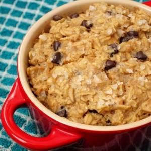 Salted Peanut Butter and Chocolate Chip Baked Oatmeal